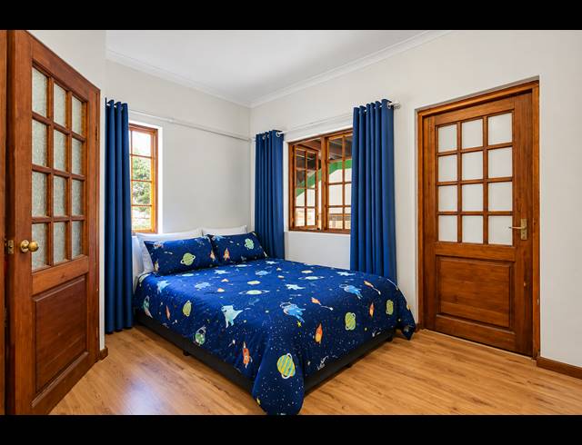 3 BEDROOM FREEHOLD FOR SALE IN FAERIE GLEN
